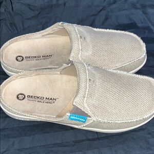 NEW! GECKO MAN WALK HERO ARCH SUPPORT SLIPPERS Women’s Size 8